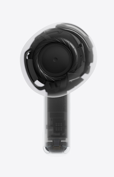 透明 AirPods 5 單邊耳筒柄，展示內部結構
