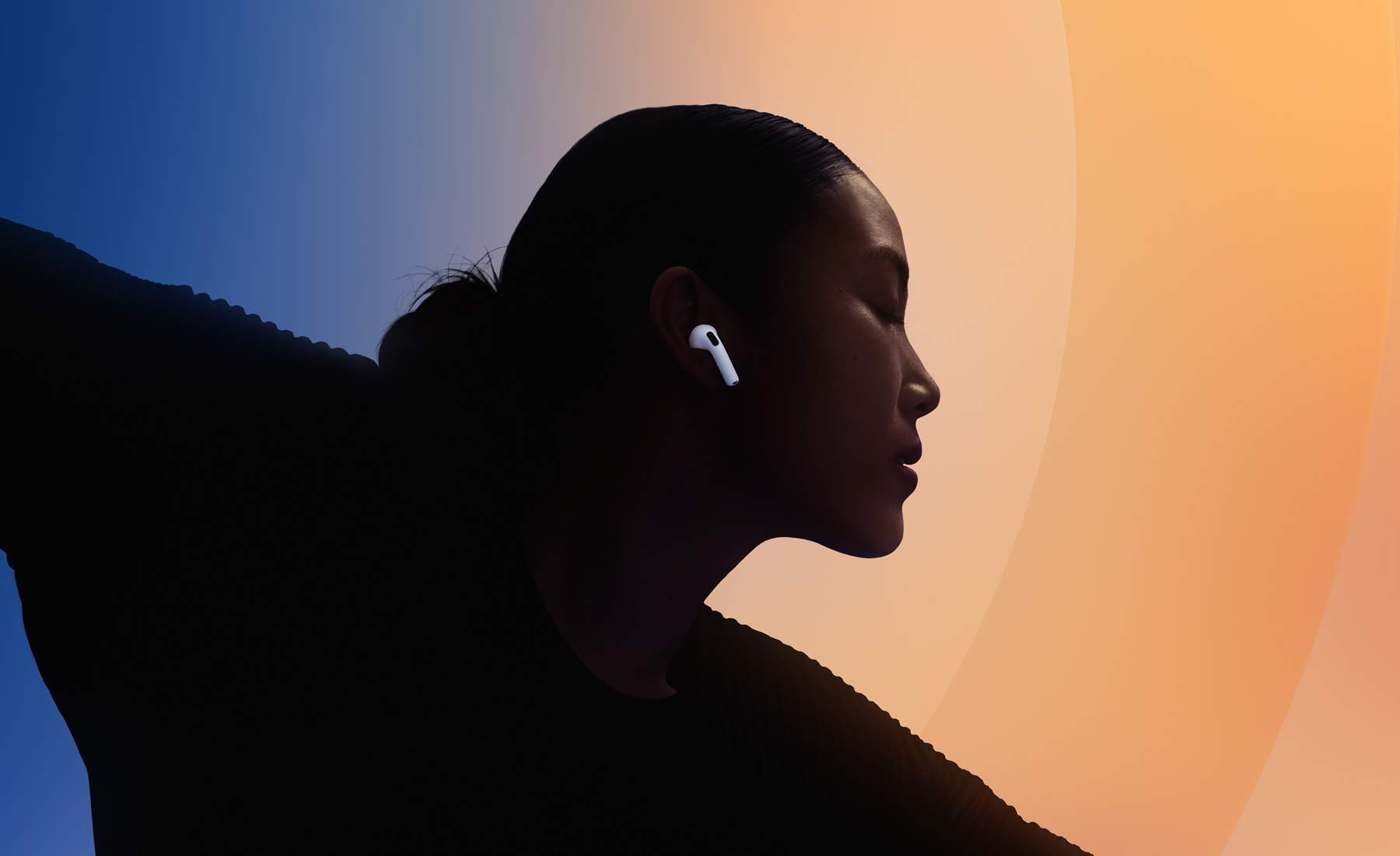 一個人戴住 AirPods 5 跳舞。